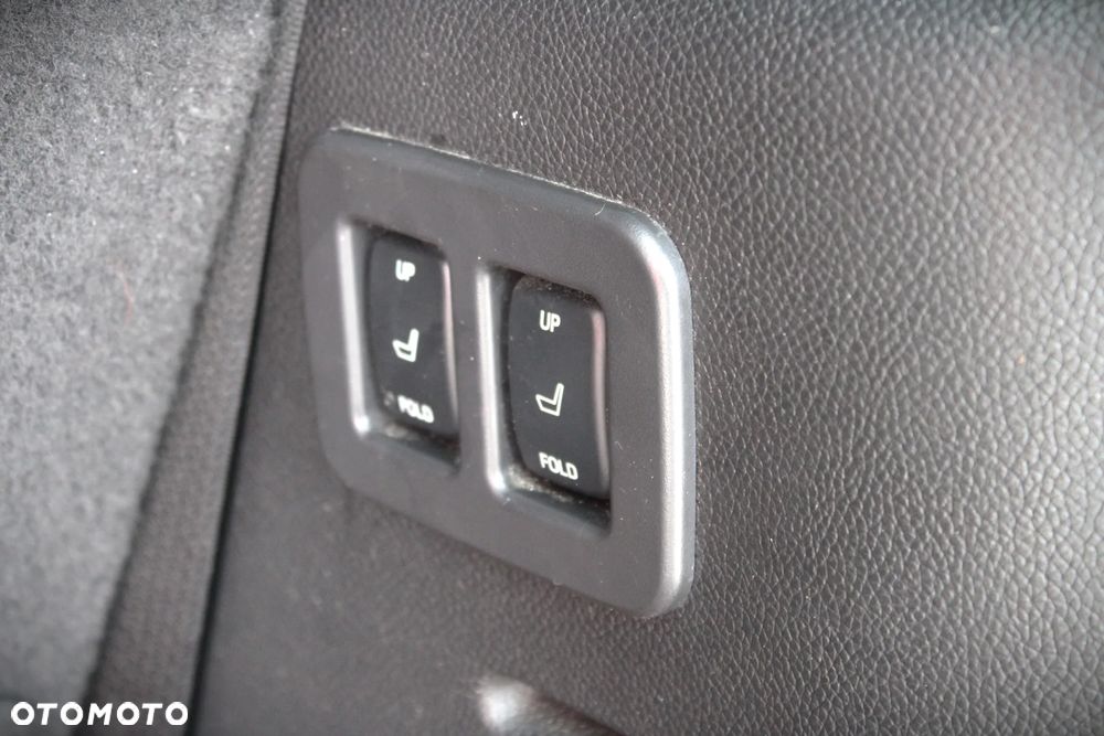 Lincoln Navigator 5.4 4WD Luxury - 25