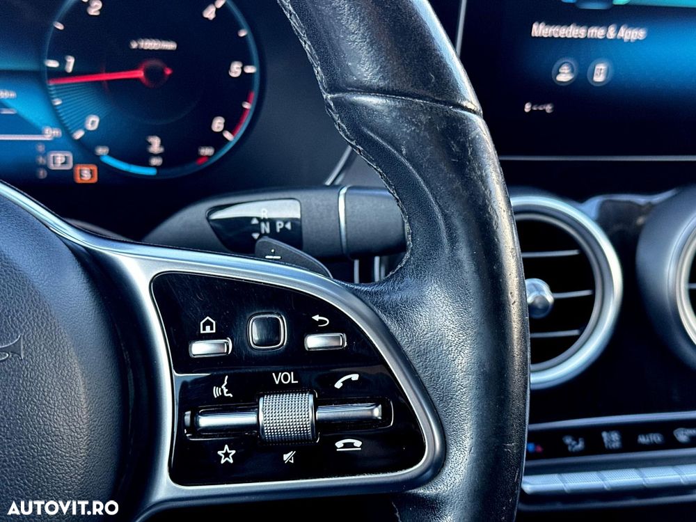 Mercedes-Benz GLC 220 d 4MATIC 9G-TRONIC - 30