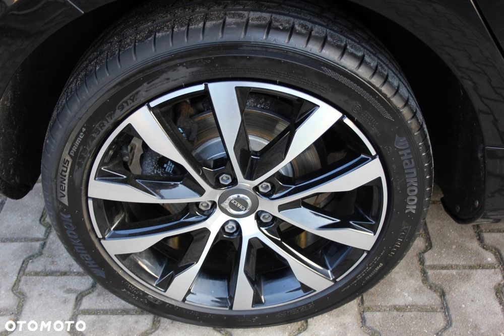 Volvo V40 T2 Momentum - 15