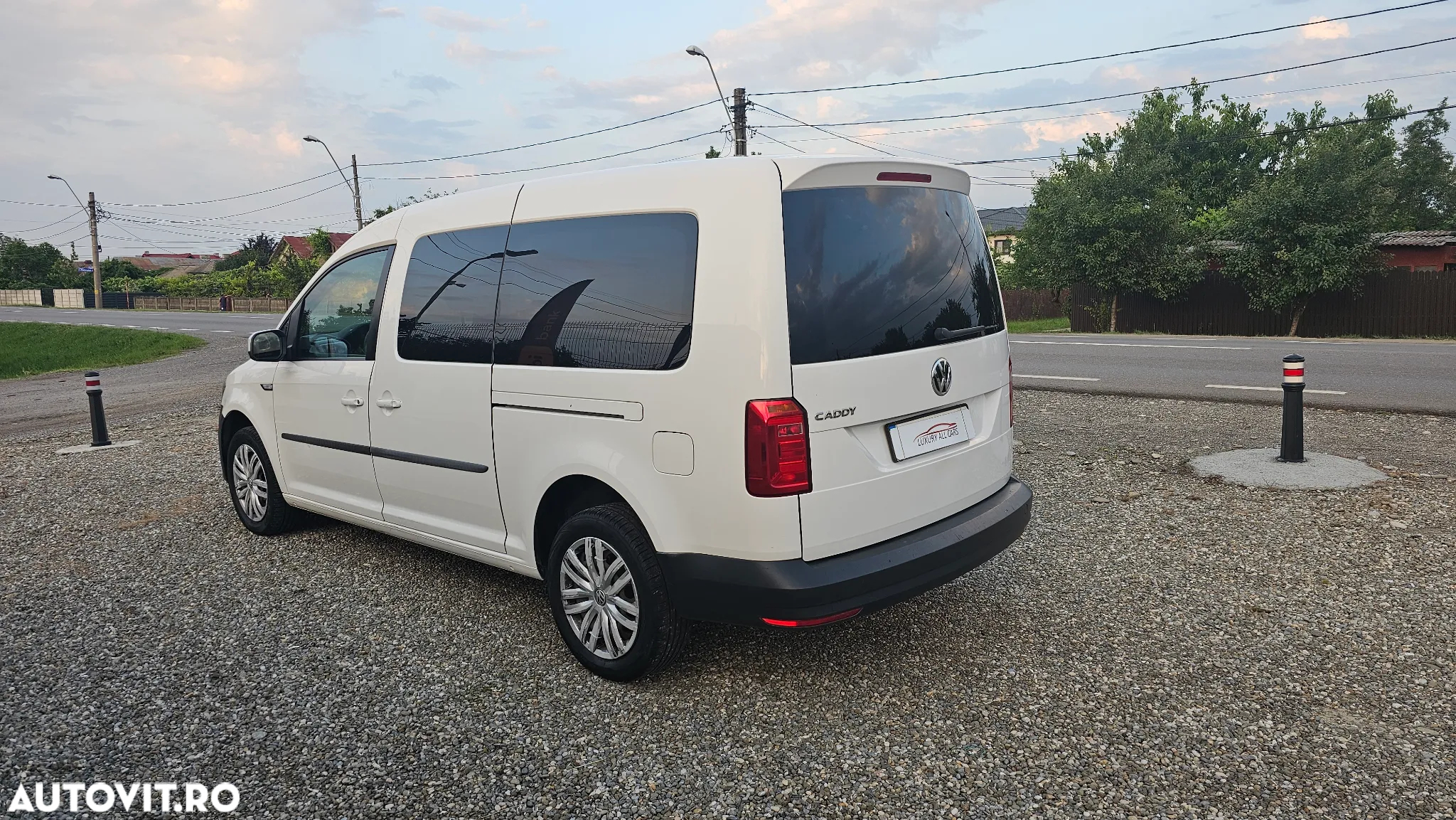 Volkswagen Caddy Maxi 2.0 TDI 75 kW Life - 5