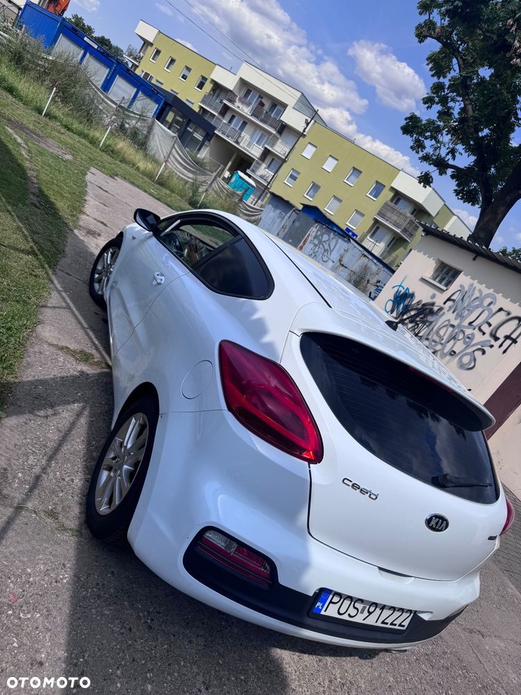 Kia Ceed - 7