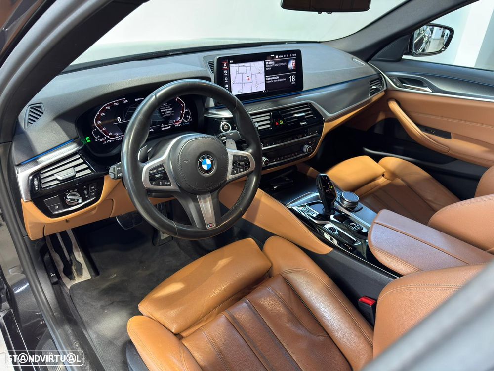 BMW 530 e Pack M - 19