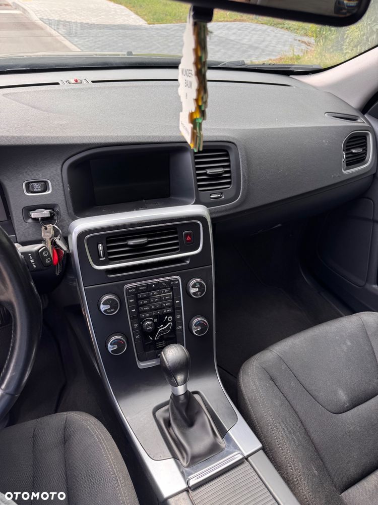 Volvo V60 D2 - 9