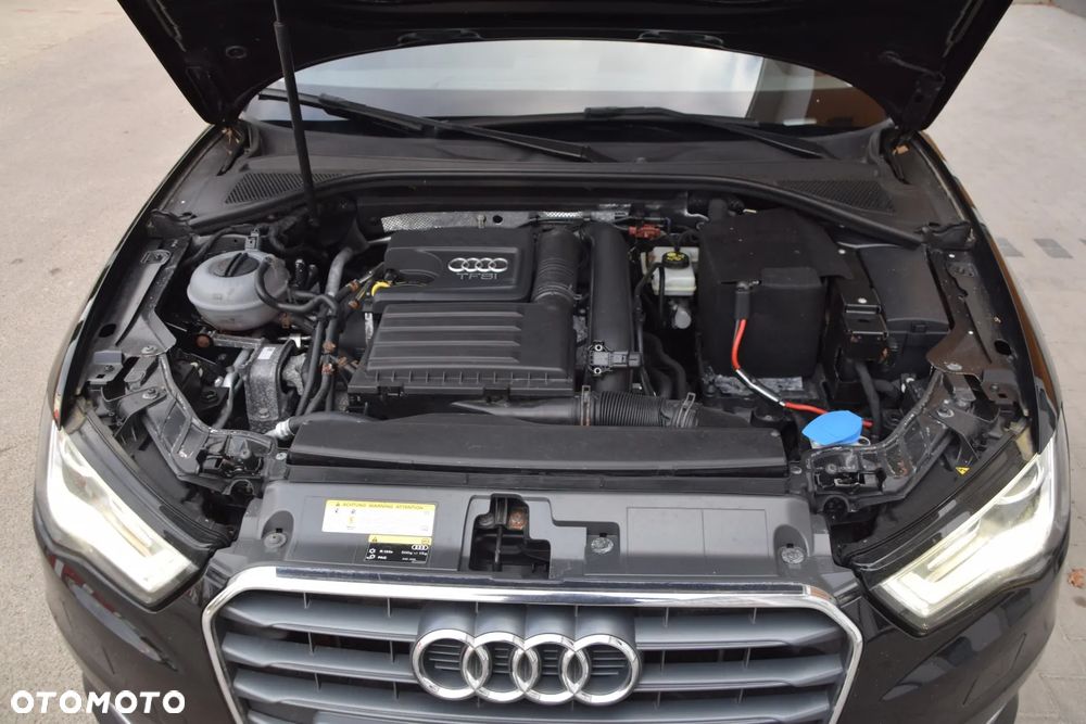 Audi A3 Sportback 1.4 TFSI Ambition - 17