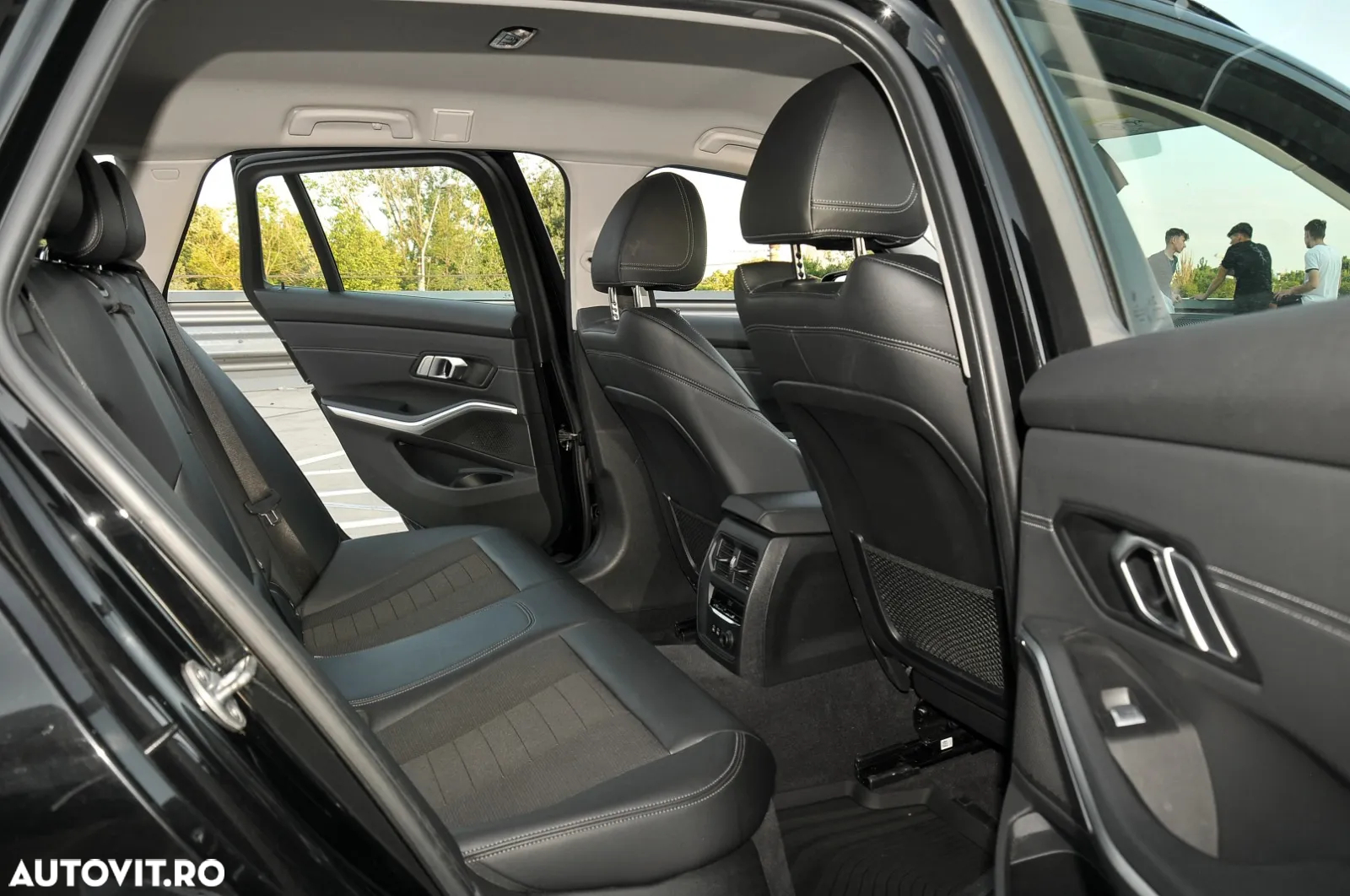 BMW Seria 3 320d xDrive AT - 12