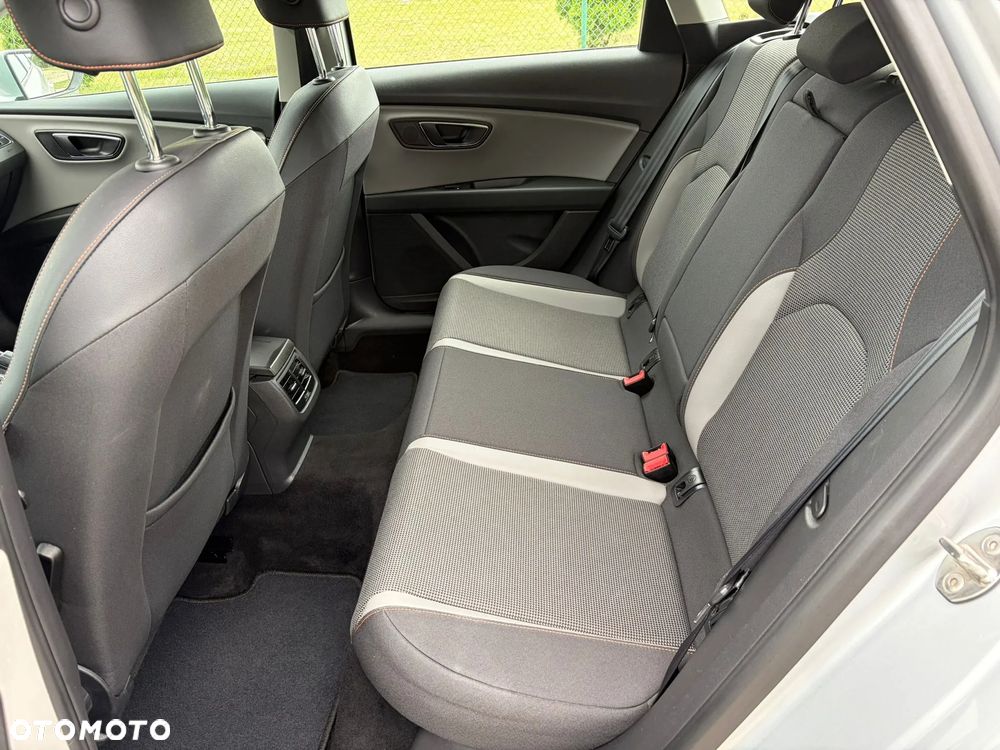 Seat Leon 1.8 TSI Start&Stop DSG XCELLENCE - 20
