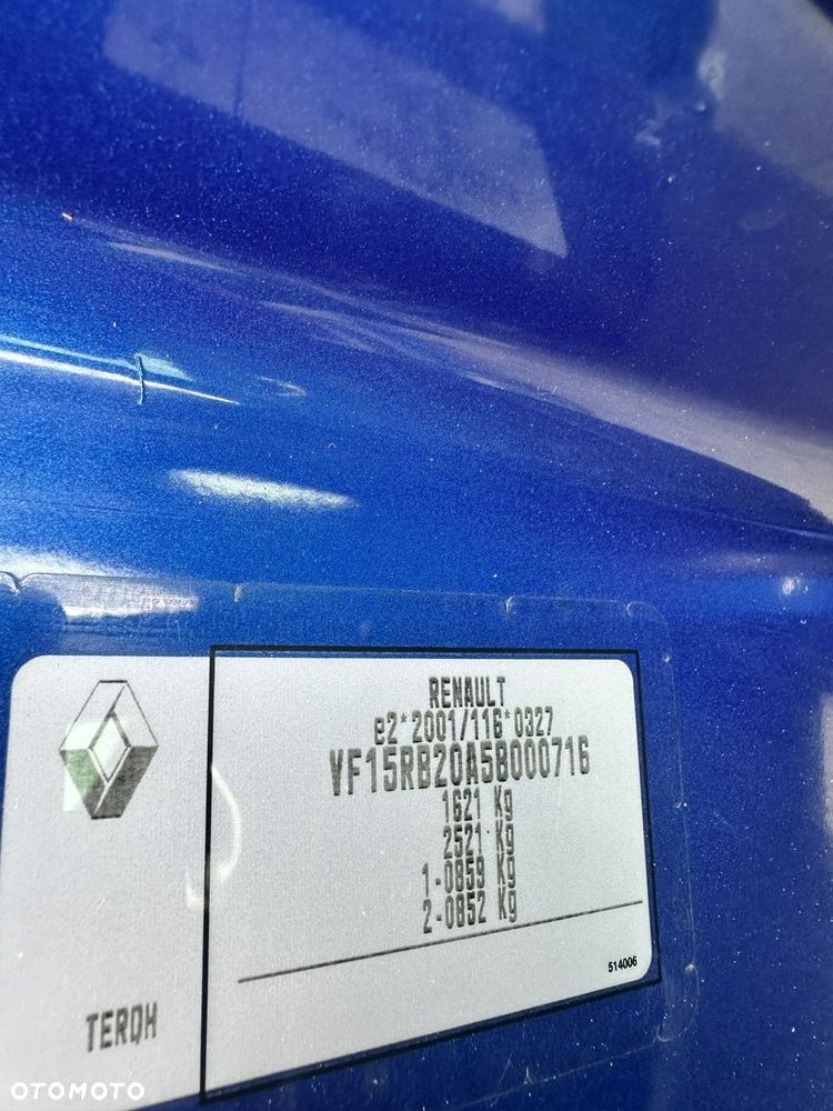 Renault Clio - 16