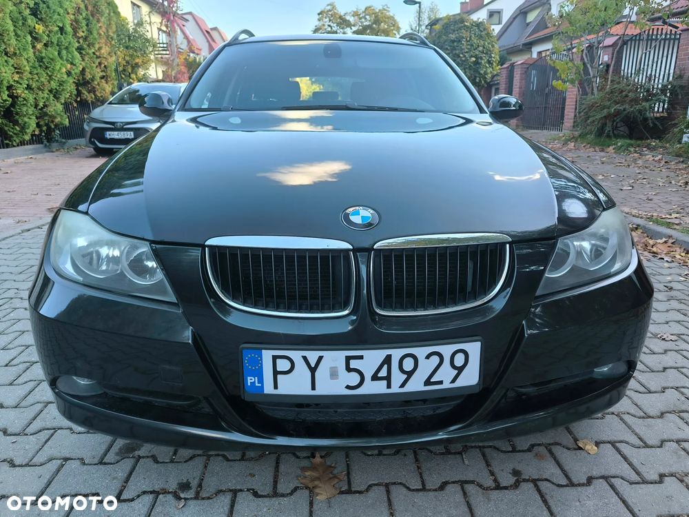 BMW Seria 3 318i - 8
