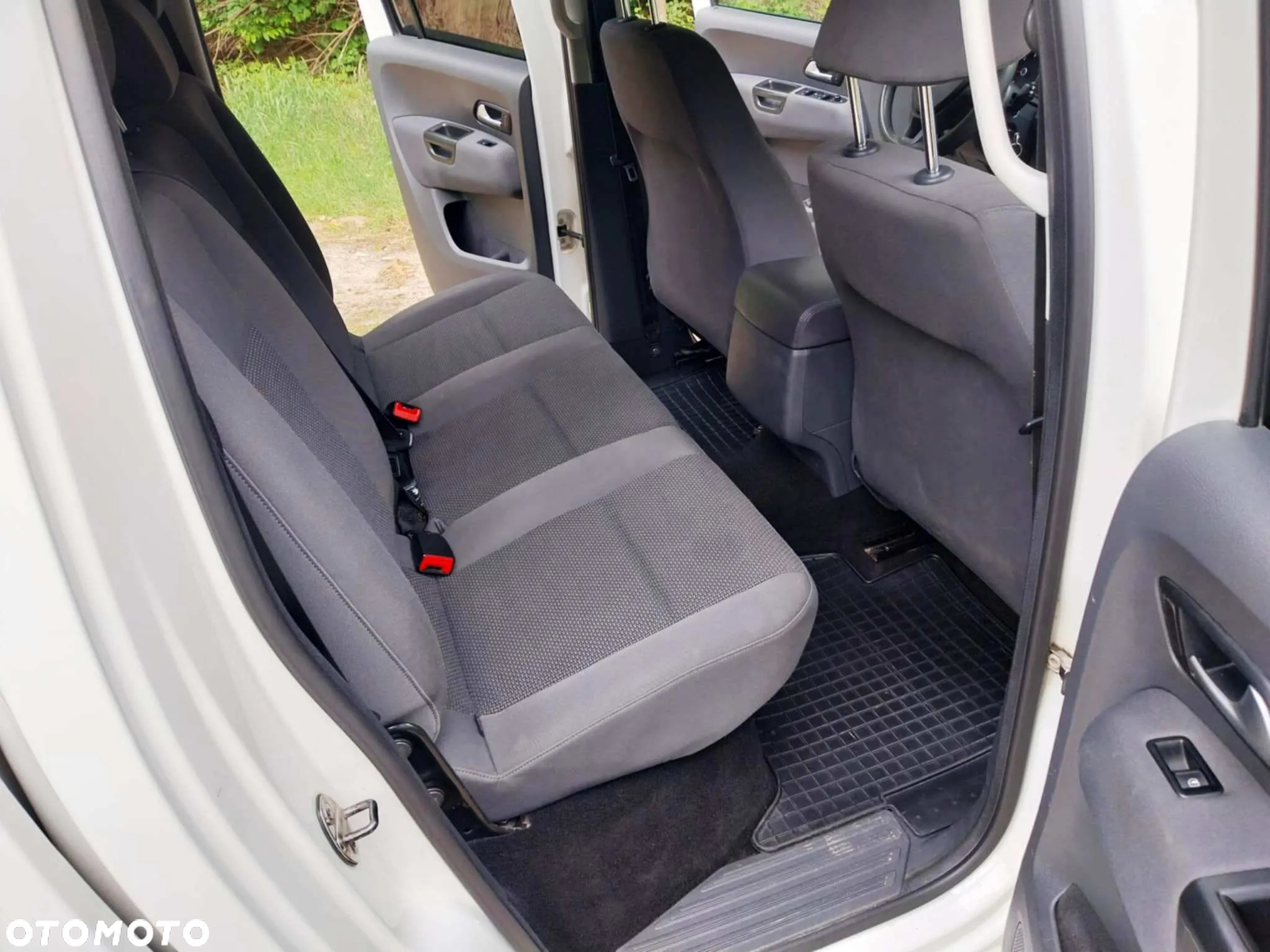 Volkswagen Amarok - 15
