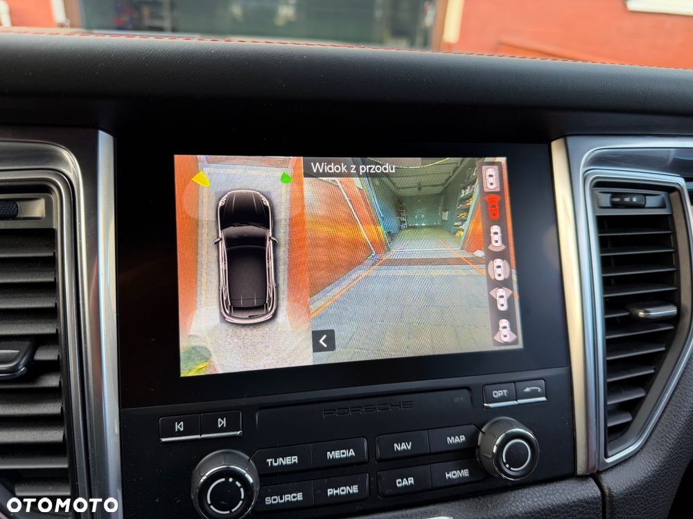 Porsche Macan - 15