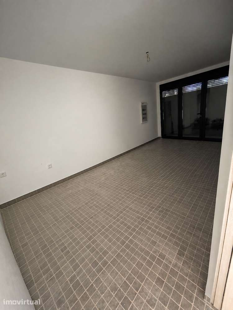 Moradia isolada nunca habitada (NOVA) - Grande imagem: 5/44