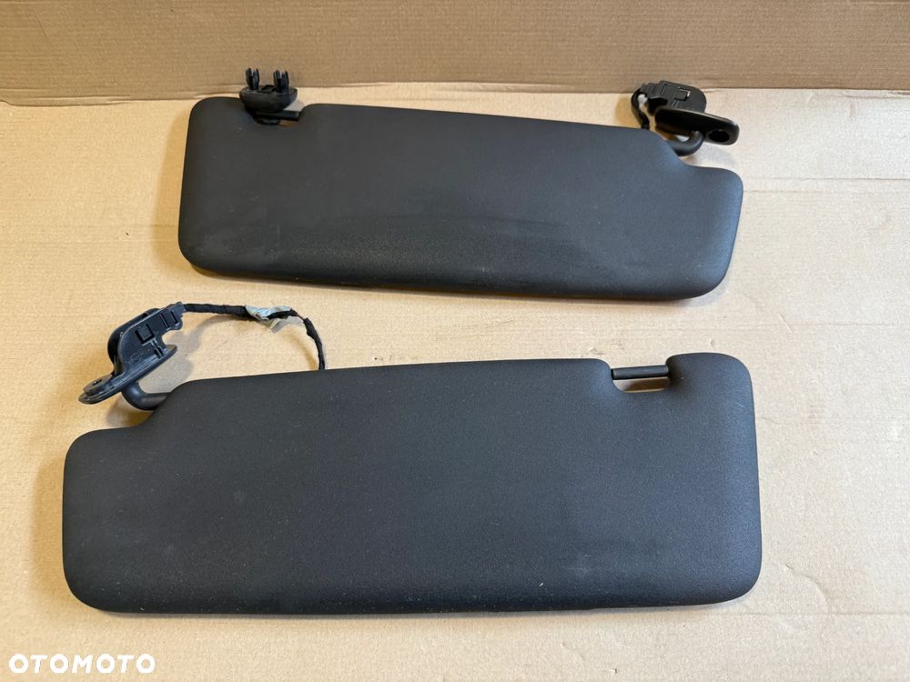 Osłona przeciwsłoneczna słonecznik Audi A3 8P S-Line czarne 8P0857552 8P0857551 OE - 3