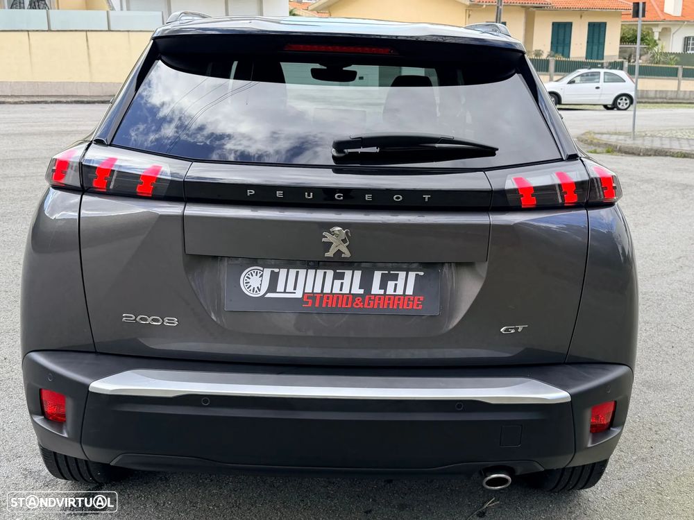 Peugeot 2008 1.5 BlueHDi GT Pack EAT8 - 34