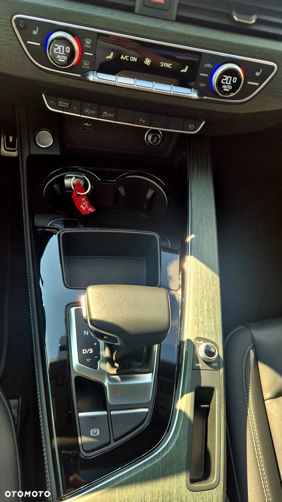 Audi A4 Limousine 40 TFSI mHEV Advanced S tronic - 27