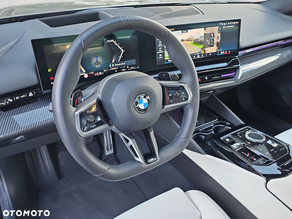 BMW Seria 5 - 11