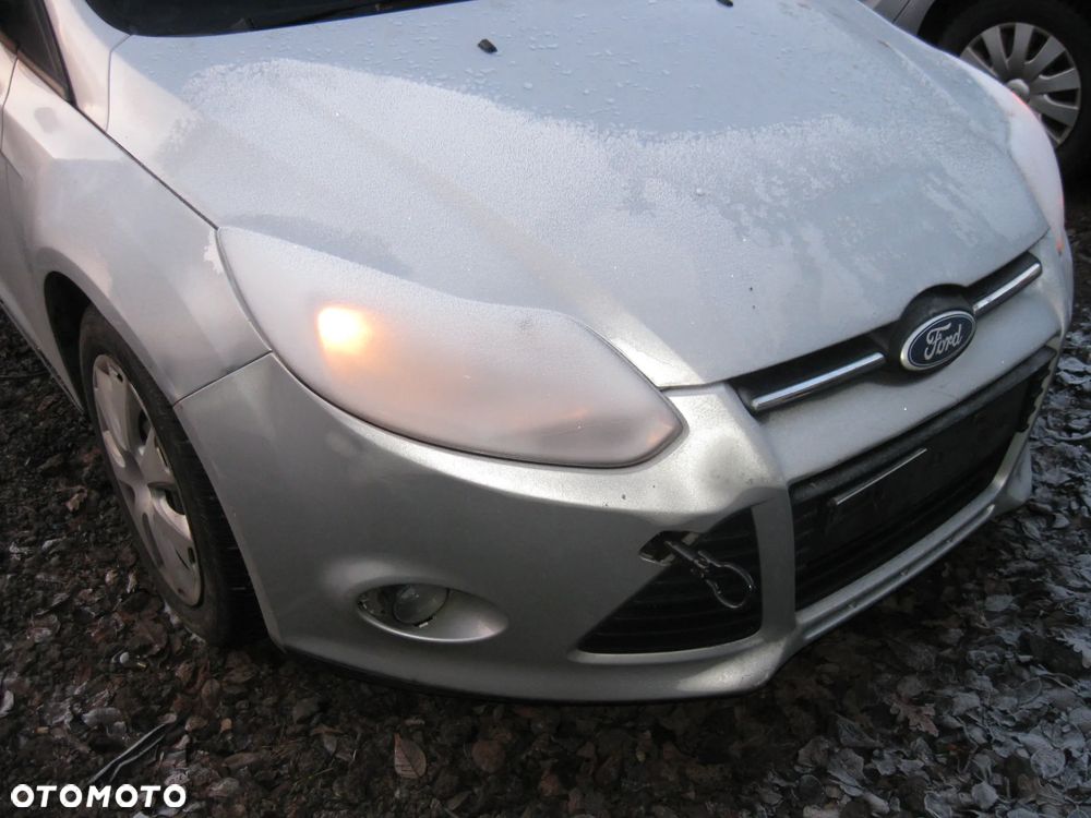 ford focus mk3 kolor 0b - 2