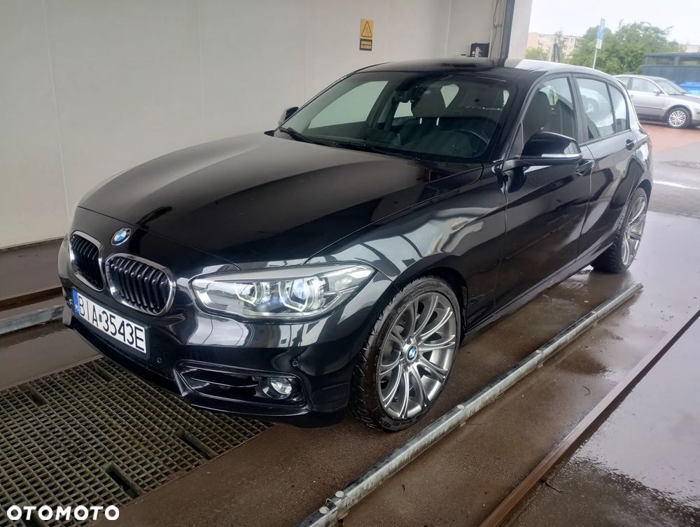 BMW Seria 1 118i - 4