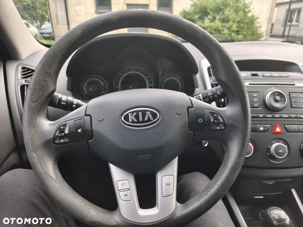Kia Ceed 1.6 S - 8