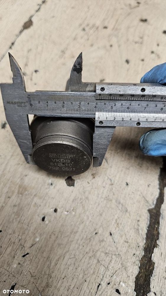 Sworzeń wahacza przód Nissan Navara NP300 D40 SKF VKDS 812010 - 8