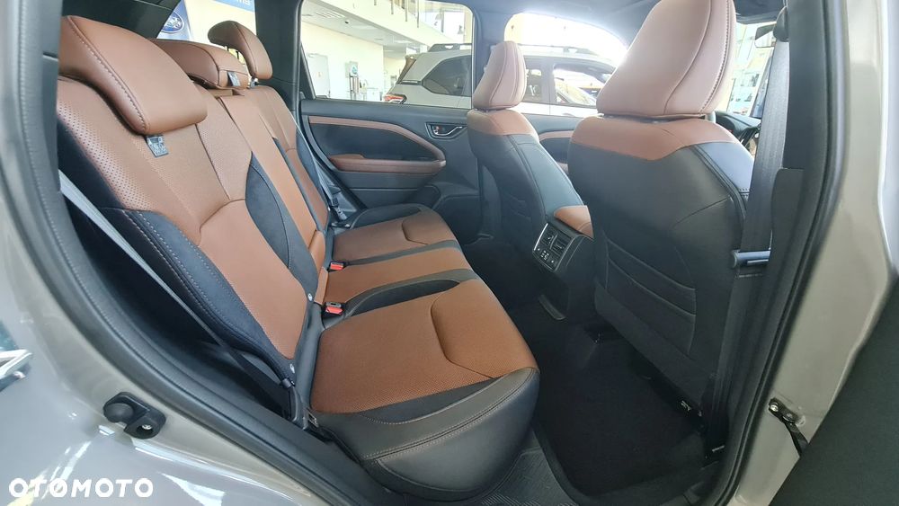 Subaru Forester 2.0i-L Platinum (EyeSight) Lineartronic - 12