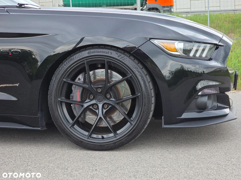 Ford Mustang - 5