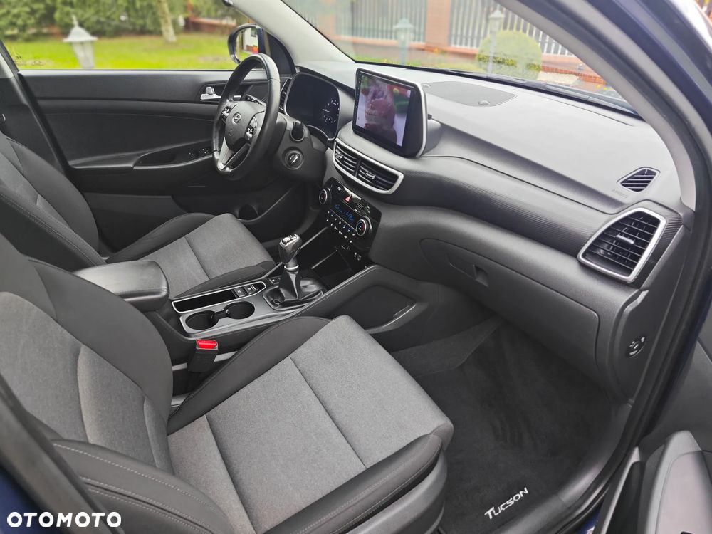 Hyundai Tucson blue 1.6 GDi 2WD Navi - 28