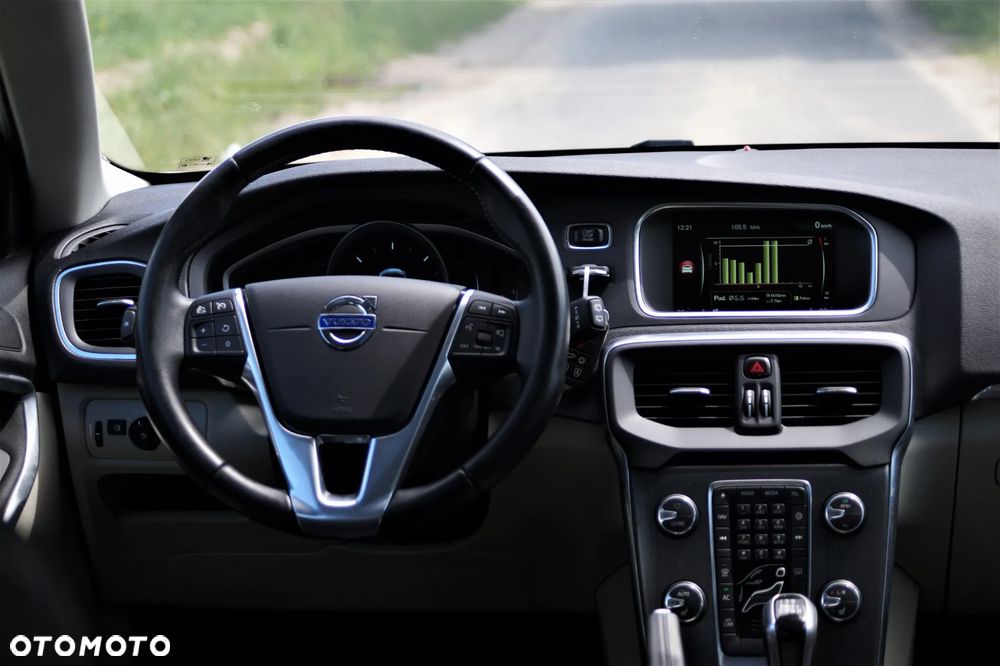 Volvo V40 - 34
