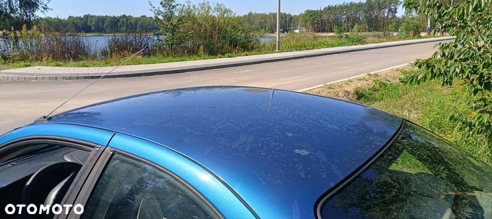 Nissan Almera - 11