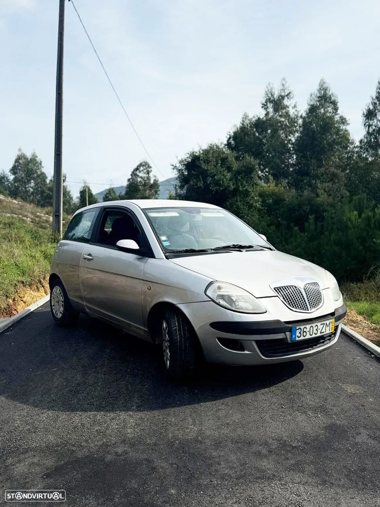 Lancia Ypsilon - 6