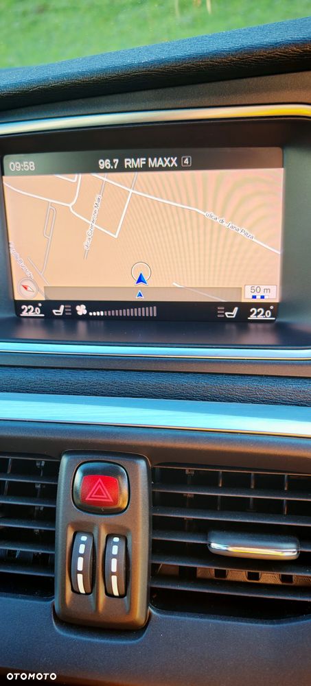 Volvo V40 D3 Drive-E R-Design Kinetic - 14