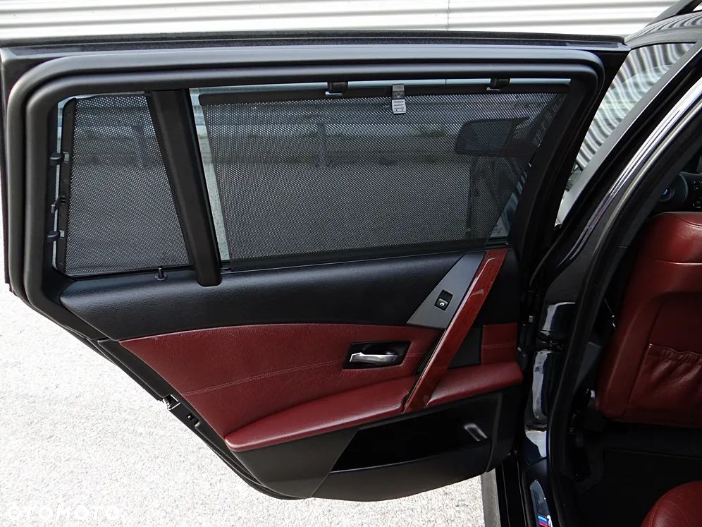 BMW Seria 5 530xd - 35