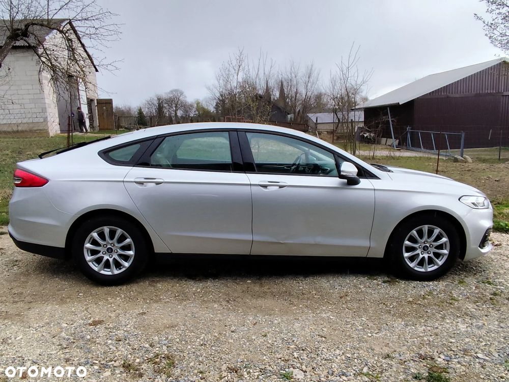 Ford Mondeo 1.5 EcoBoost Trend - 2