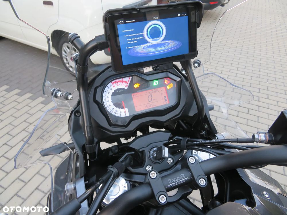 Benelli TRK 502 - 3