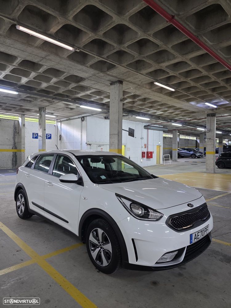 Kia Niro 1.6 GDi HEV - 6