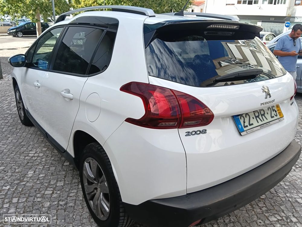 Peugeot 2008 1.6 BlueHDi Style - 41