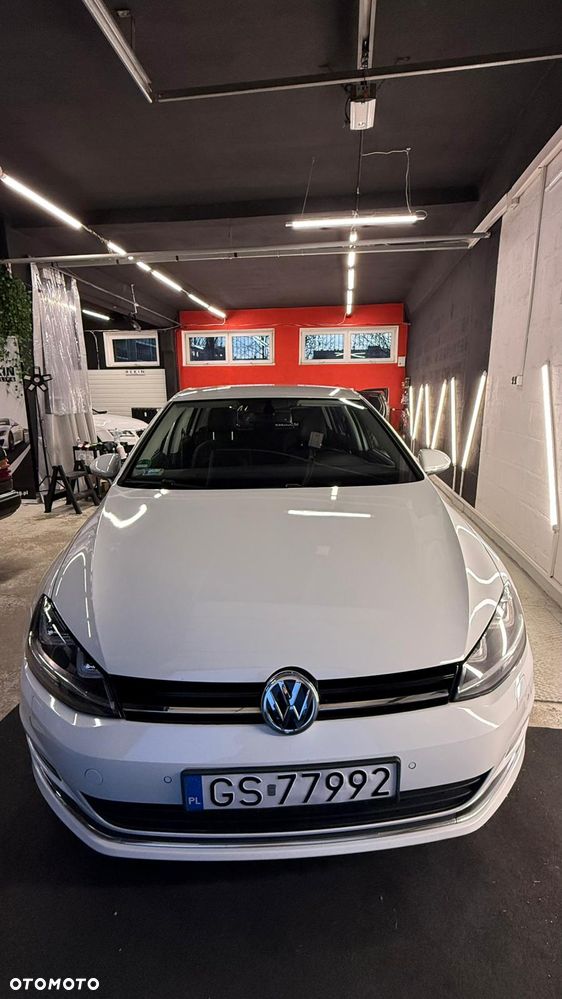 Volkswagen Golf 1.4 TSI BMT Highline - 17