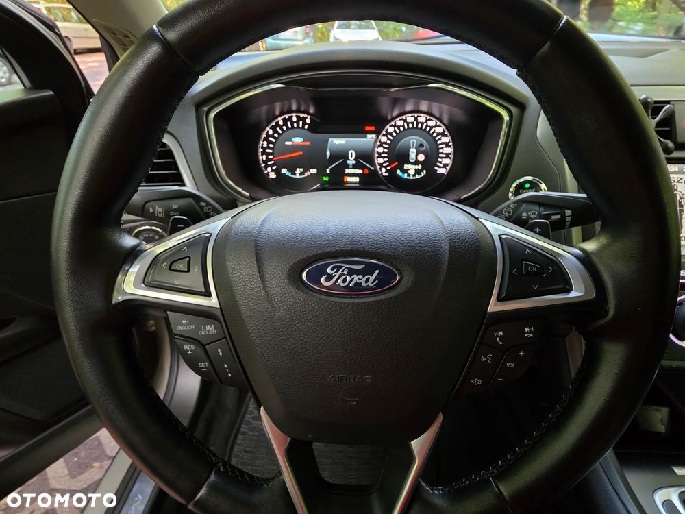 Ford Mondeo 2.0 TDCi STart-Stopp PowerShift-Aut Titanium - 24
