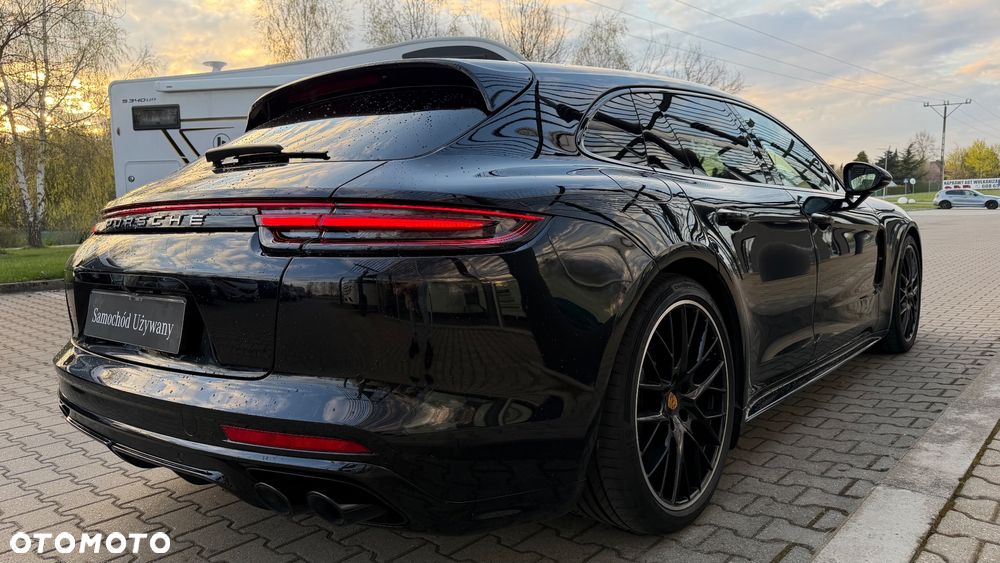 Porsche Panamera 4 GPF - 39