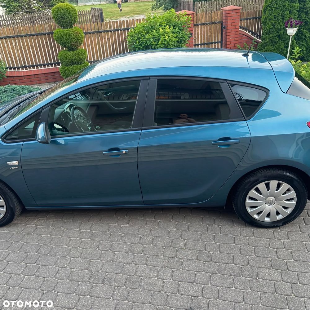 Opel Astra 1.4 Turbo ecoFLEX Start/Stop - 11