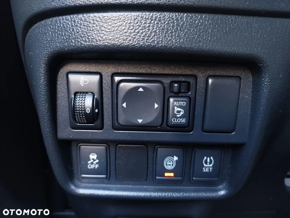 Nissan Juke 1.6 N-Connecta Xtronic EU6 - 14