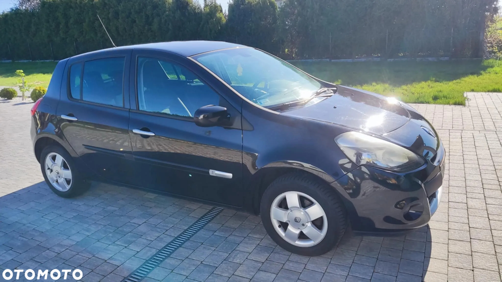 Renault Clio - 5