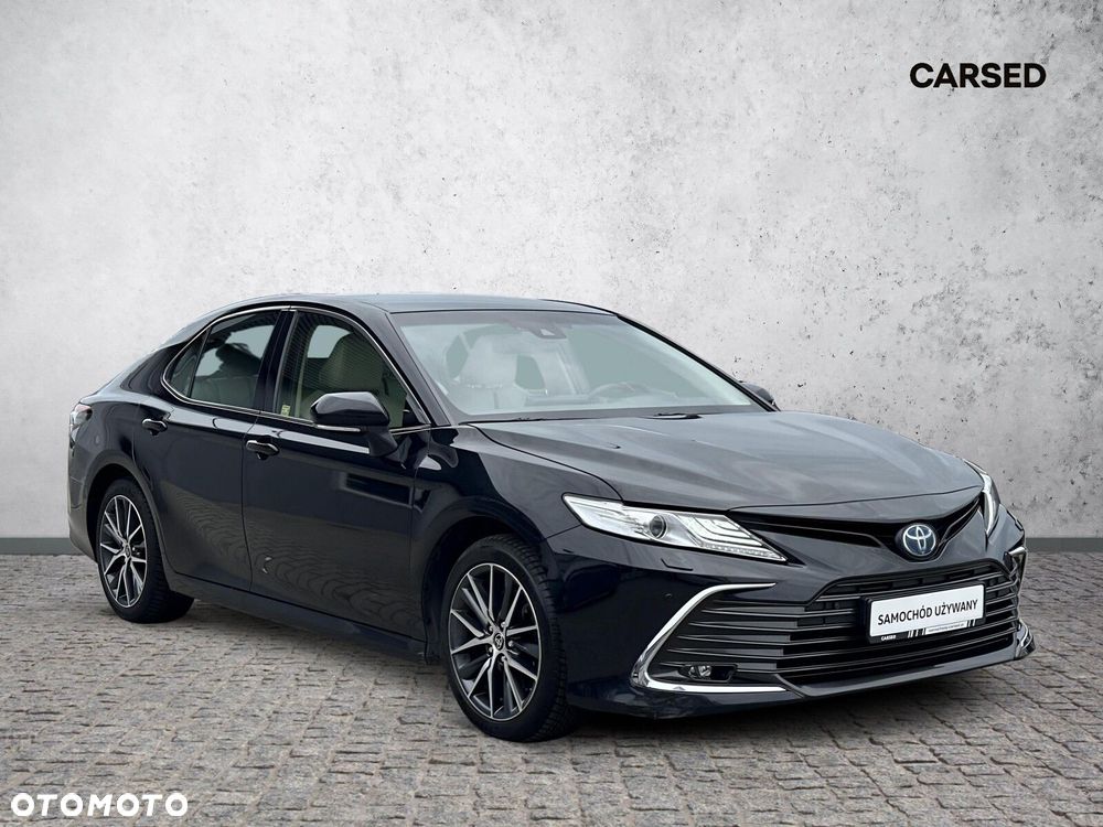 Toyota Camry - 40