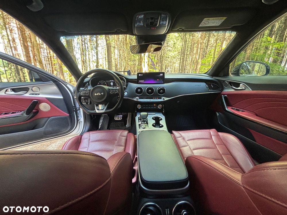 Kia Stinger 3.3 T-GDI AWD GT - 8