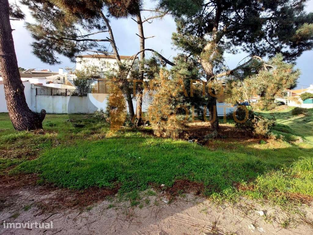 Terreno Urbano 314.60m2, zona Centro, Quinta do Conde - Grande imagem: 3/9