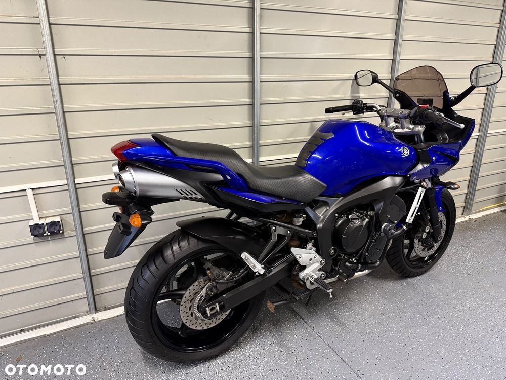 Yamaha FZ6 - 3