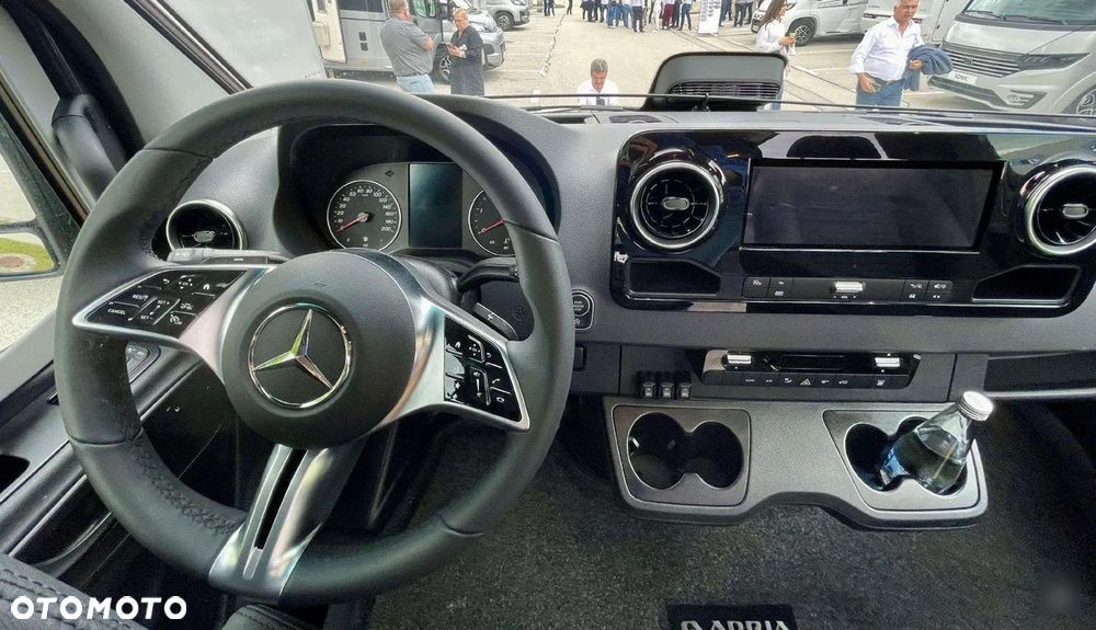 Adria SuperTwin 600 SPB - 10