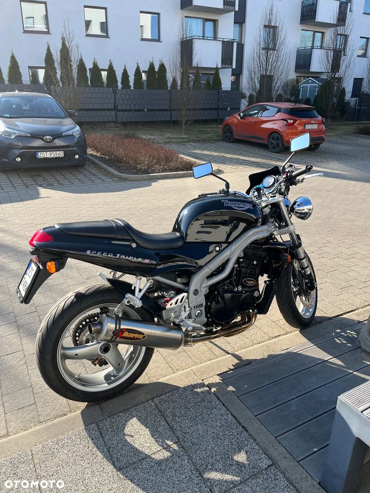 Triumph Speed Triple - 2