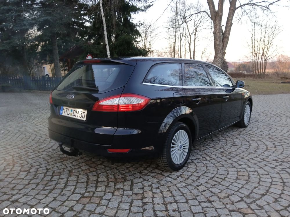 Ford Mondeo 2.5 Titanium - 8