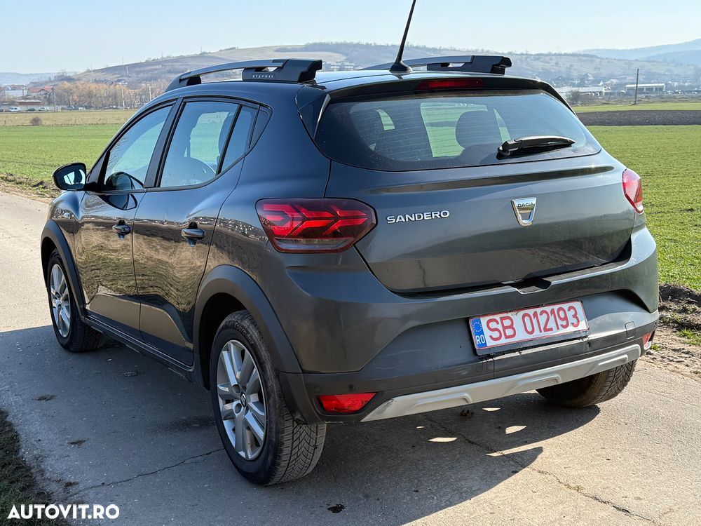 Dacia Sandero Stepway TCe 100 Prestige - 5