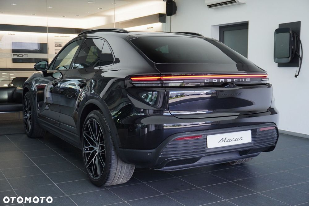Porsche Macan - 4